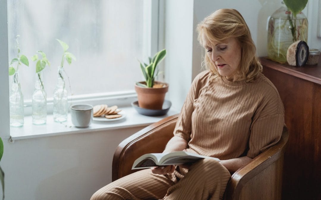 Spędzanie czasu z osobami starszymi - jakie książki dla seniorów?