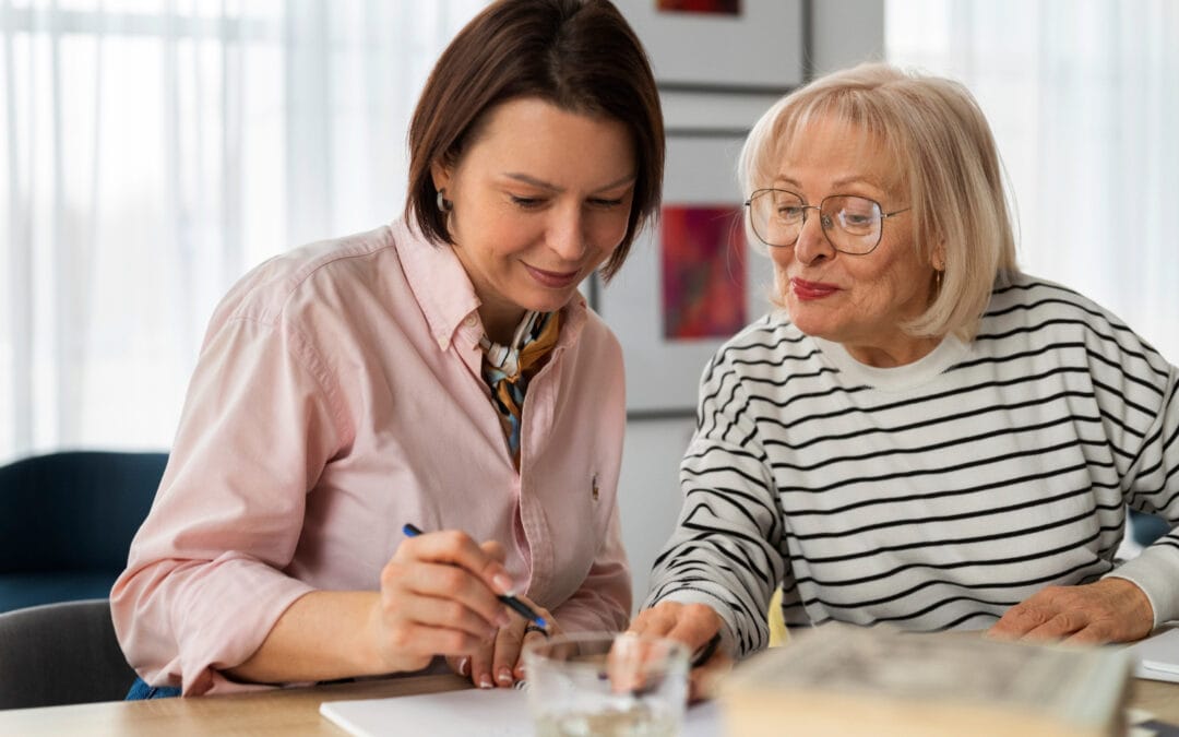 Rola opiekuna domowego: Umiejętności i cechy idealnego kandydata